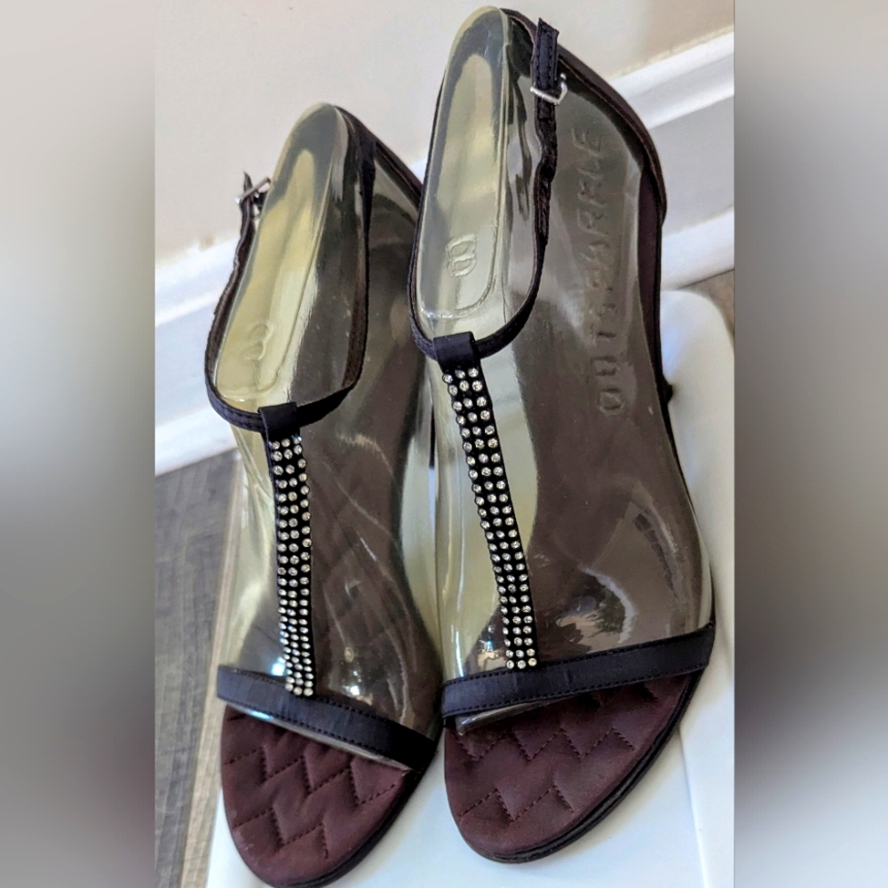 Festive Bling Satin Stilettos slingback est 2.5 heels - Like NEW